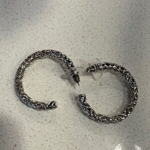 Kendra Scott Silver Textured Hoop Earrings